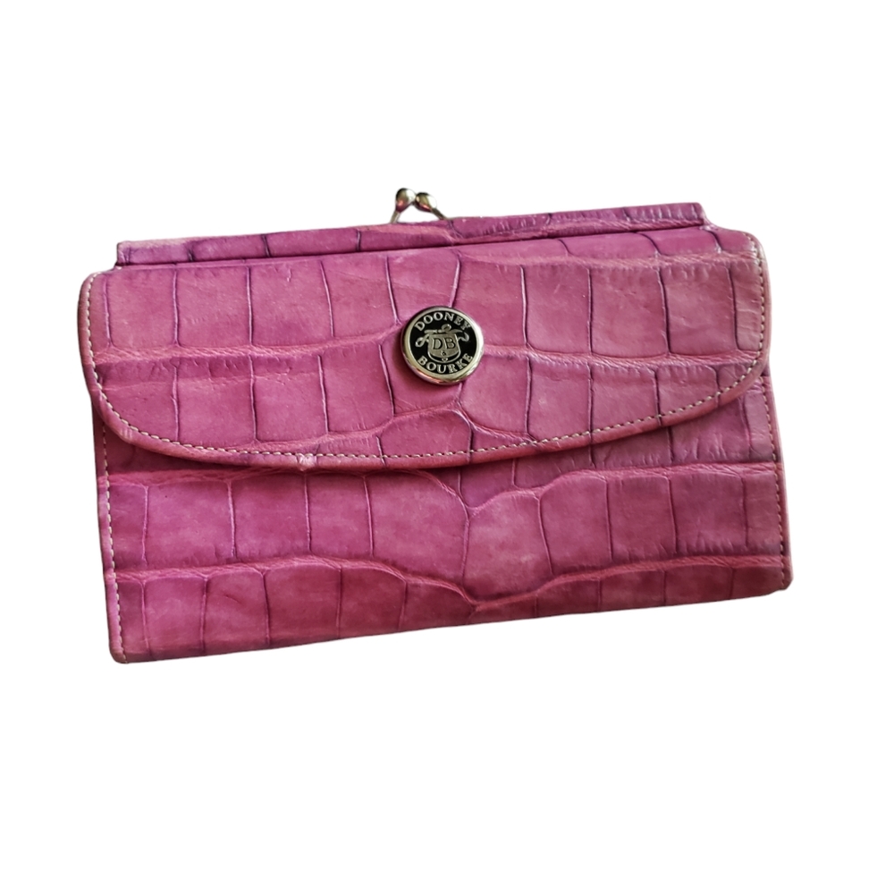 Dooney and bourke nile collection alligator framed checkbook organizer wallet